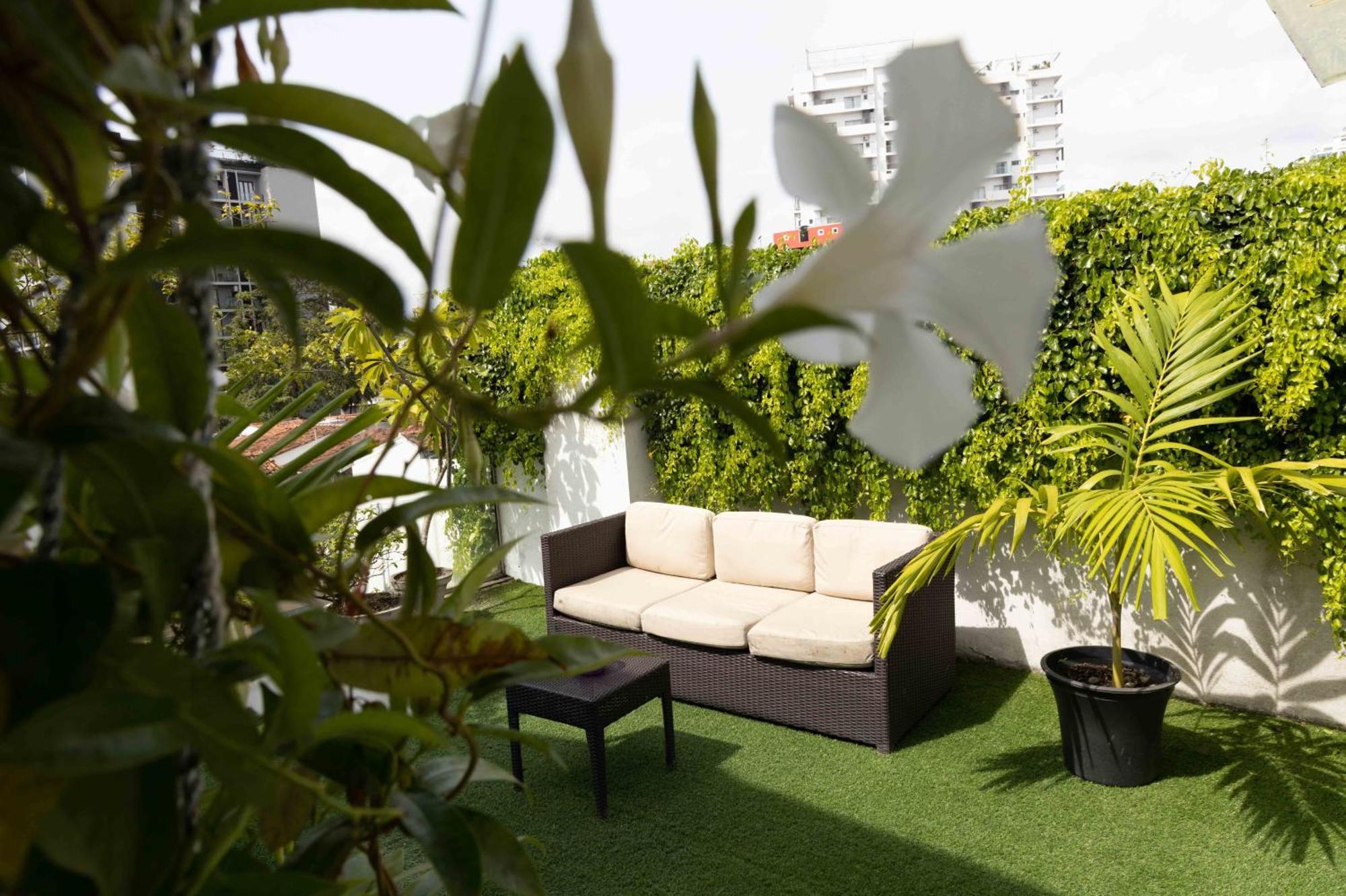 Lotus Colombo Guesthouse Exterior photo